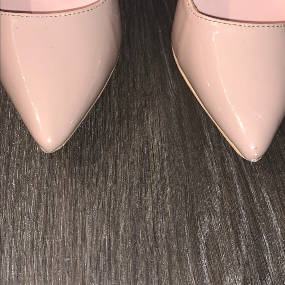 Nude Pumps! - Picture 3 of 9